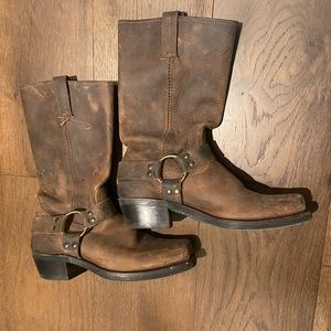 Women’s FRYE leather brown boots